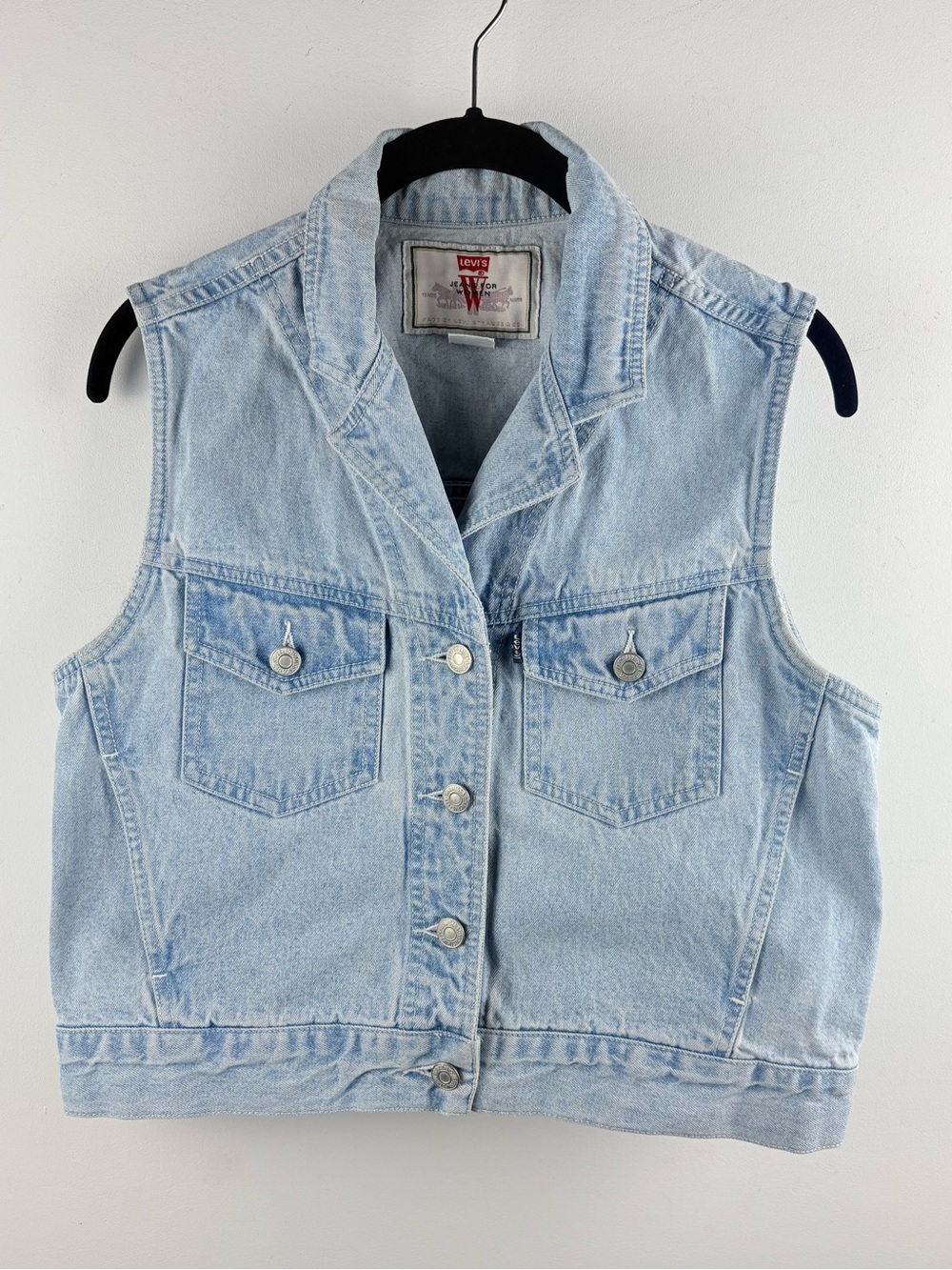 Vintage 90s Women’s Levi's Light Wash Denim Jean Vest Medium Western Trucker